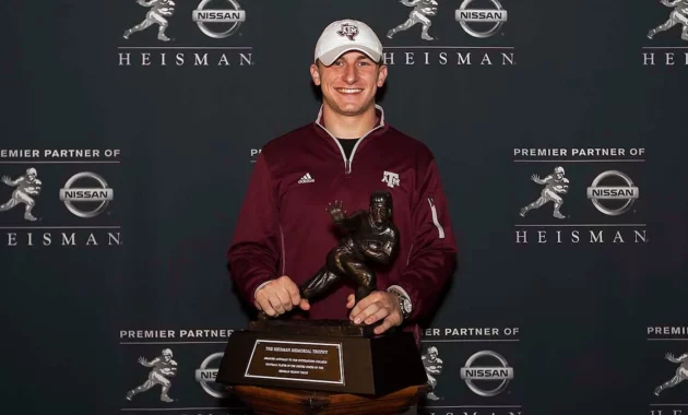 Johnny Manziel Wins MMA Debut: Manziel wins MMA debut [titlebase] in Dominating Fashion