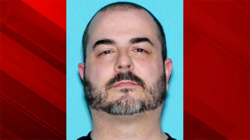 Robert Charbonneau Sentenced to Probation [titlebase] for Attempted Luring of a Child