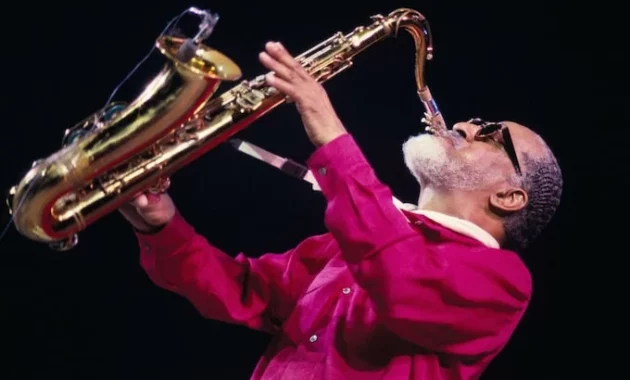 Saxophone Legend Dies: Sonny Rollins, the Tenor Sax Icon, Passes Away at 95