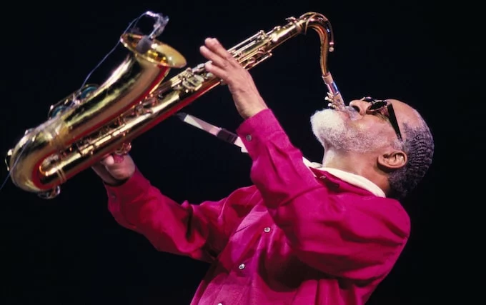 Saxophone Legend Dies: Sonny Rollins, the Tenor Sax Icon, Passes Away at 95