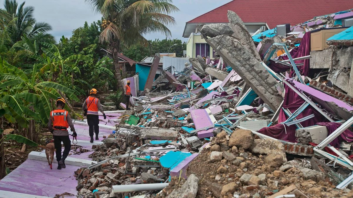 6.7 Quake Hits Indonesia: Powerful Earthquake Strikes Sulawesi Island, Causes Widespread Damage