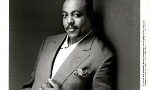 Disney R&B singer dies Peabo Bryson: Legendary Voice Behind 'Beauty and the Beast' and 'A Whole New World' Passes Away at 75