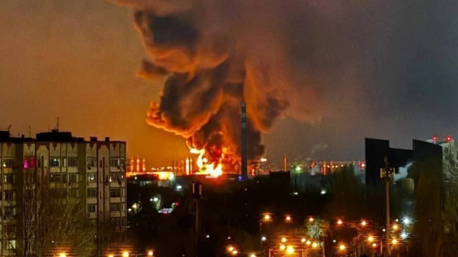 RU military, energy sites hit as Ukraine launches long-range strikes on Russian targets