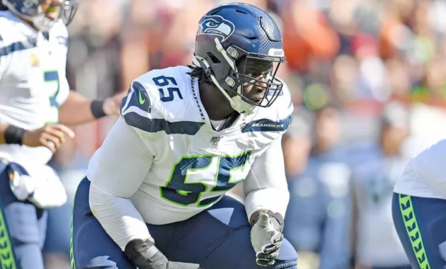 Seahawks Sign Bobby Hart to Bolster Offensive Line Depth