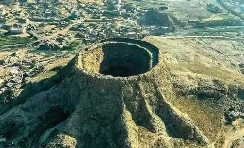 'Spider-Man of Yemen' dies in Tragic Volcanic Crater Fall: A Life of Adventure and Risk