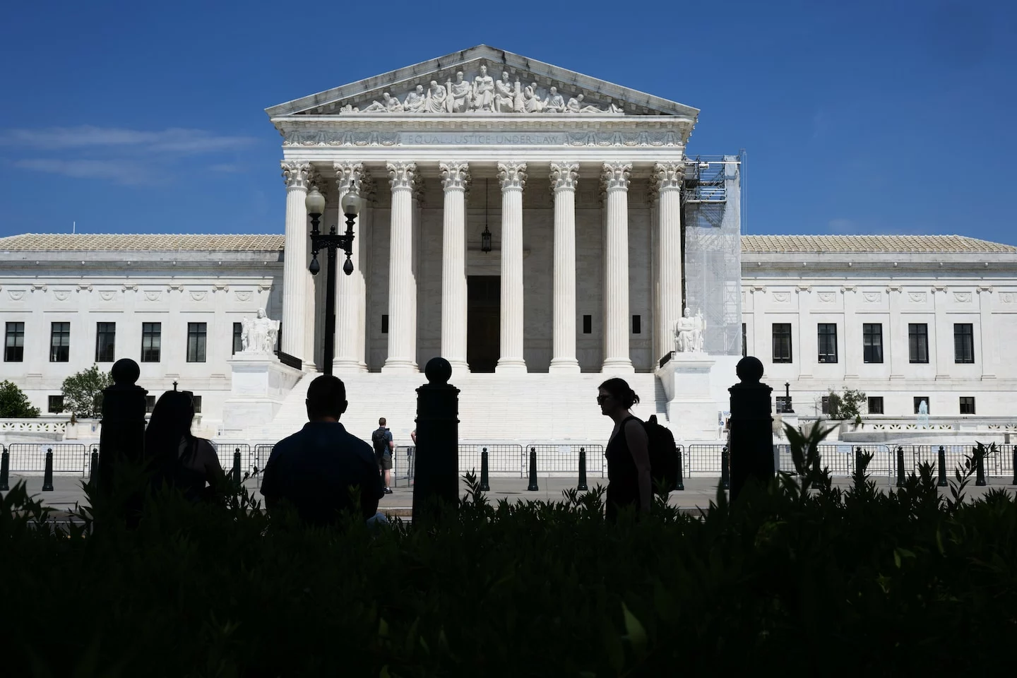 Supreme Court Limits Cancer Warning Suits [titlebase] in Landmark Ruling for Bayer