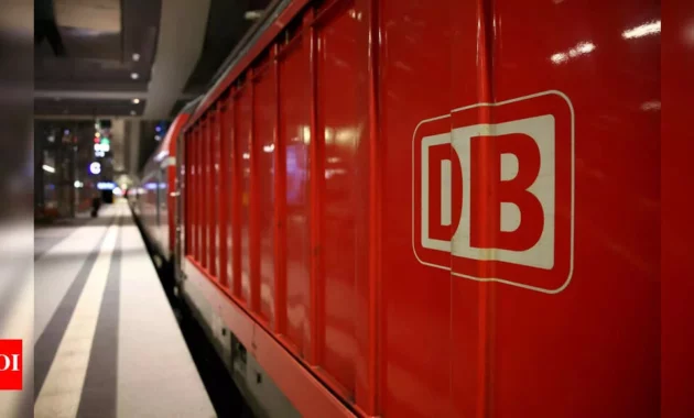 Trains Halted Across Germany as Technical Glitch Paralyzes Rail Network