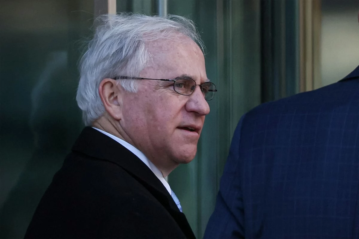 Trump Pardons Stephen Buyer [titlebase]: Former Indiana Congressman Found Guilty of Insider Trading