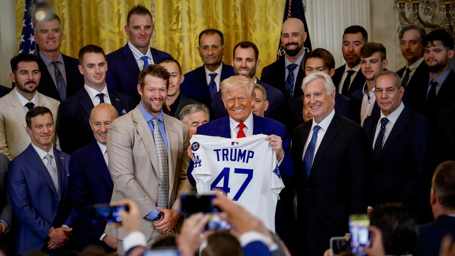 Dodgers to Visit Trump at WH, Celebrating Their World Series Win