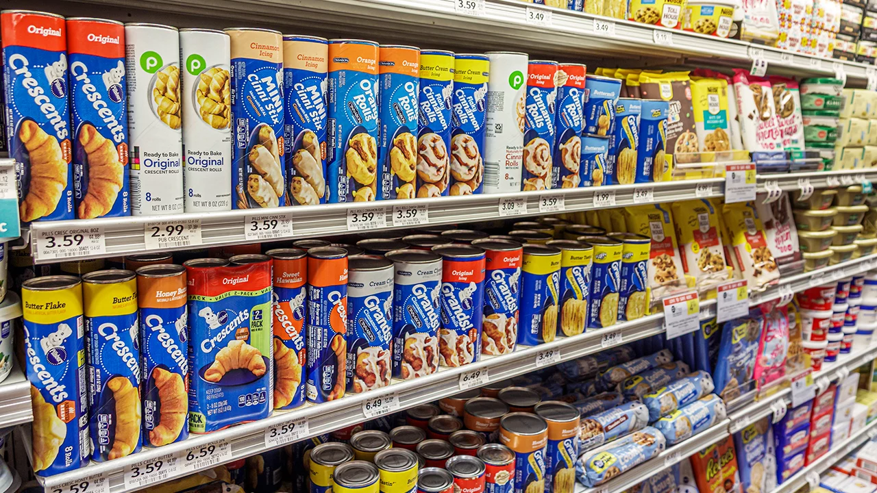 General Mills Recalls 735K+ Pillsbury Rolls Due to Potential Glass Contamination