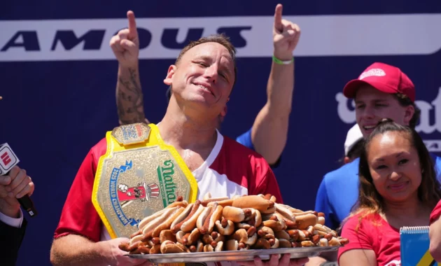 Joey Chestnut Wins 18th Nathan’s Title [titlebase] in Thrilling Hot Dog Eating Contest