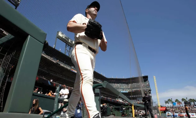 Justin Verlander Announces MLB Retirement [titlebase] After 21 Seasons