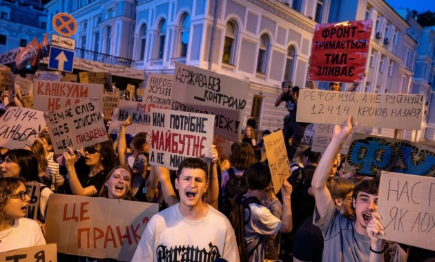 Kyiv Protests Over Ouster Move as Zelensky Replaces Defense Minister