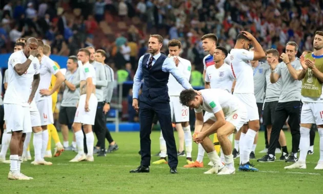 Mexico's World Cup Run Ends in Heartbreak: England Advances to Quarterfinals