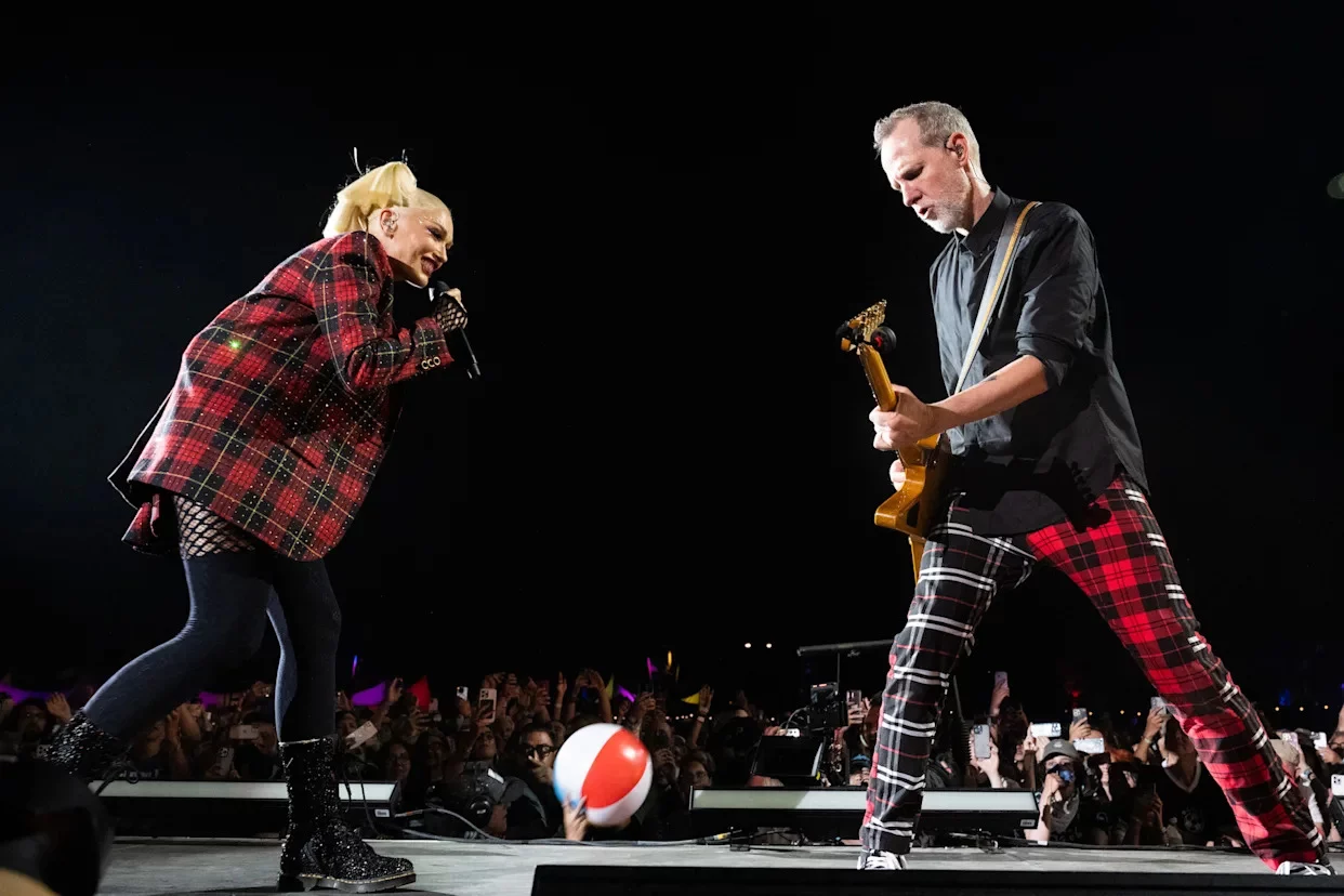 Music Icon Reveals Parkinson's Diagnosis [titlebase] in Heartbreaking Announcement