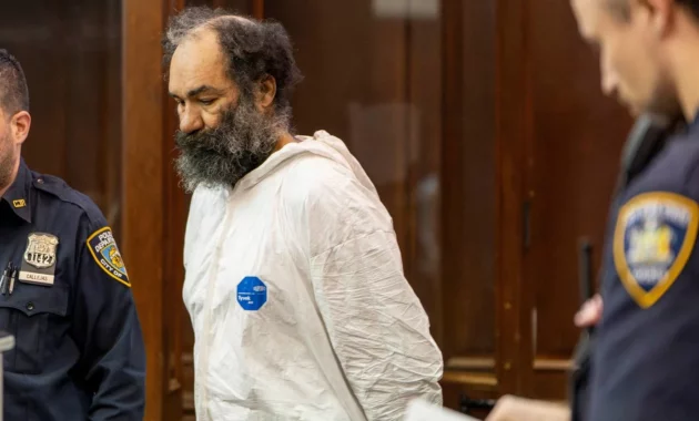 NYC Stabbings Suspect Charged With Hate Crime After Attacking Two Men
