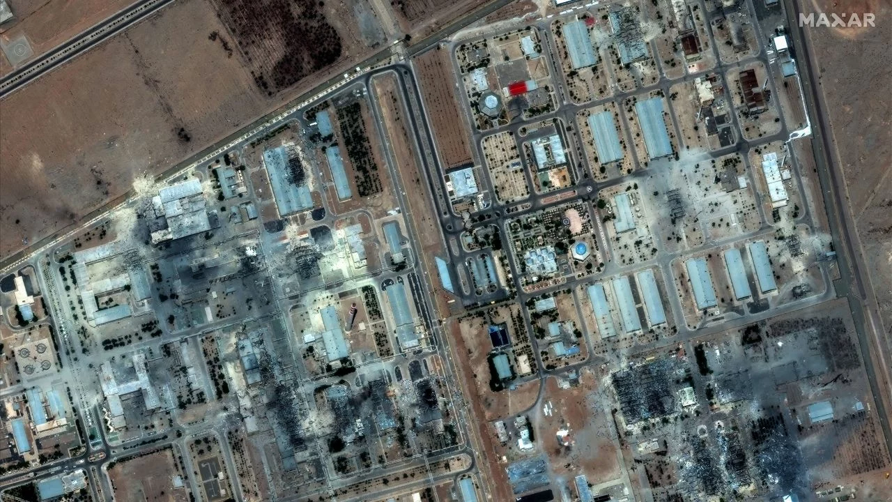 Strike Damages Kuwait Plant, US-Iran Conflict Intensifies