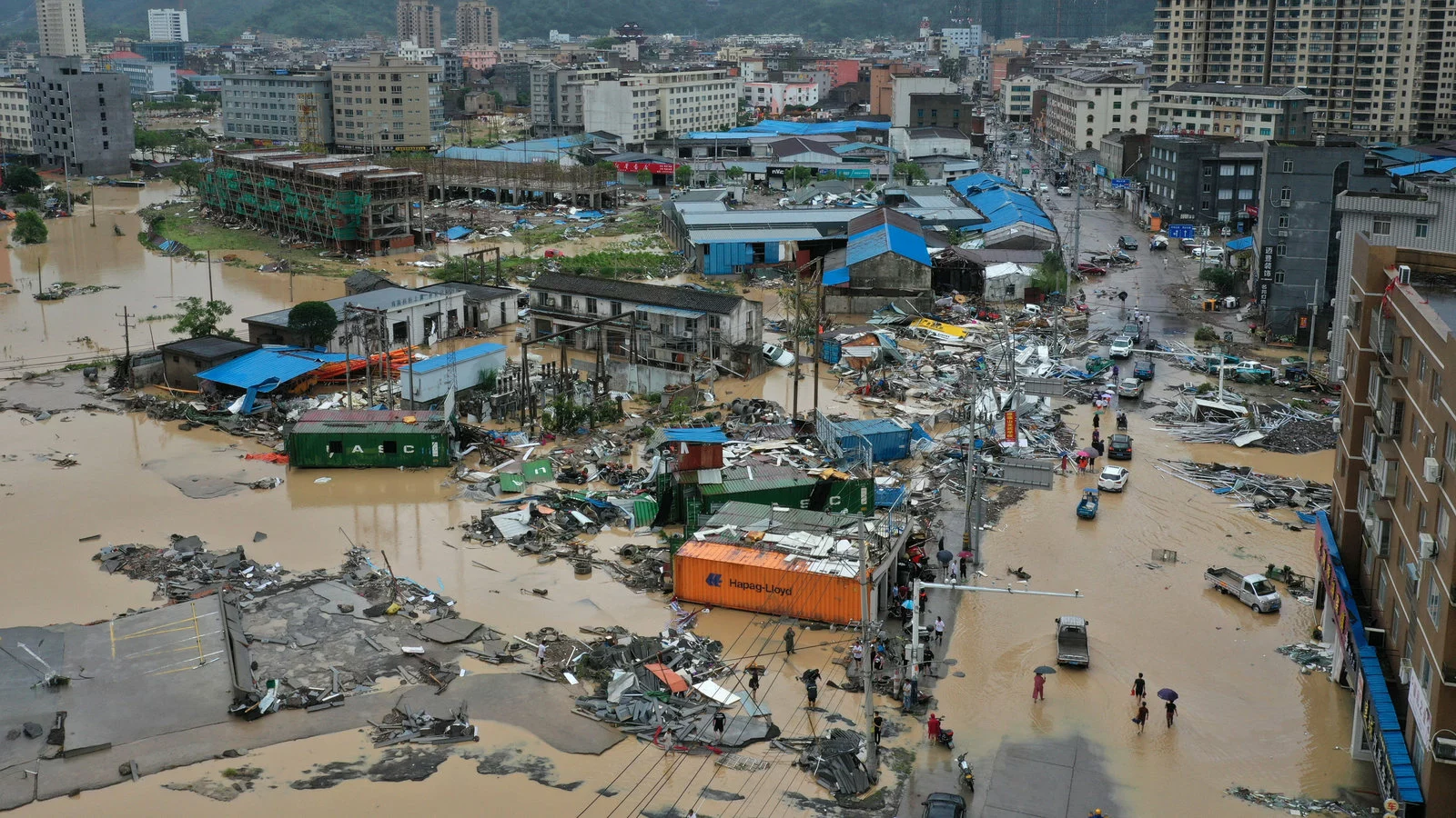 Typhoon Noul Nears China [titlebase]: Over 340,000 Evacuated as Region Braces for Impact
