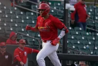 Joshua Báez Makes History as First to Hit 3 HRs in Debut, Leading Cardinals to Victory