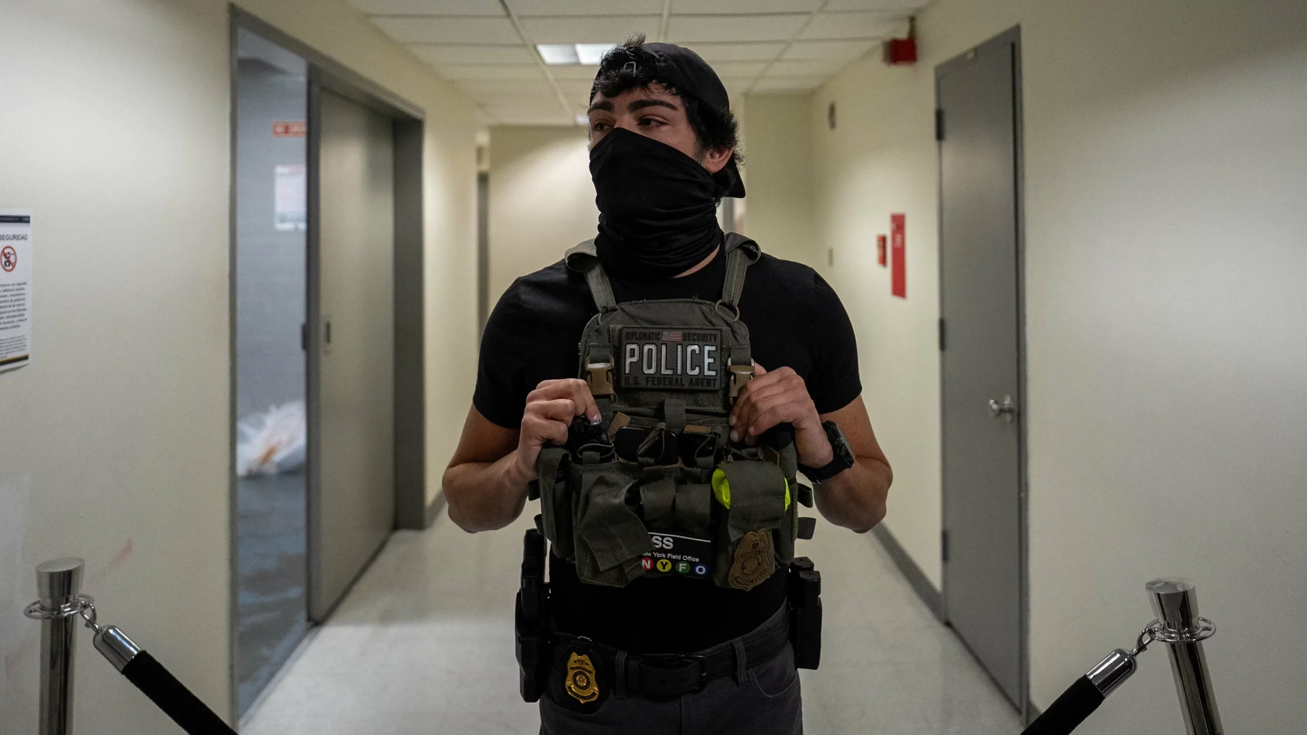 Judge Blocks NY Mask Ban [titlebase]: Federal Agents Can Wear Face Coverings