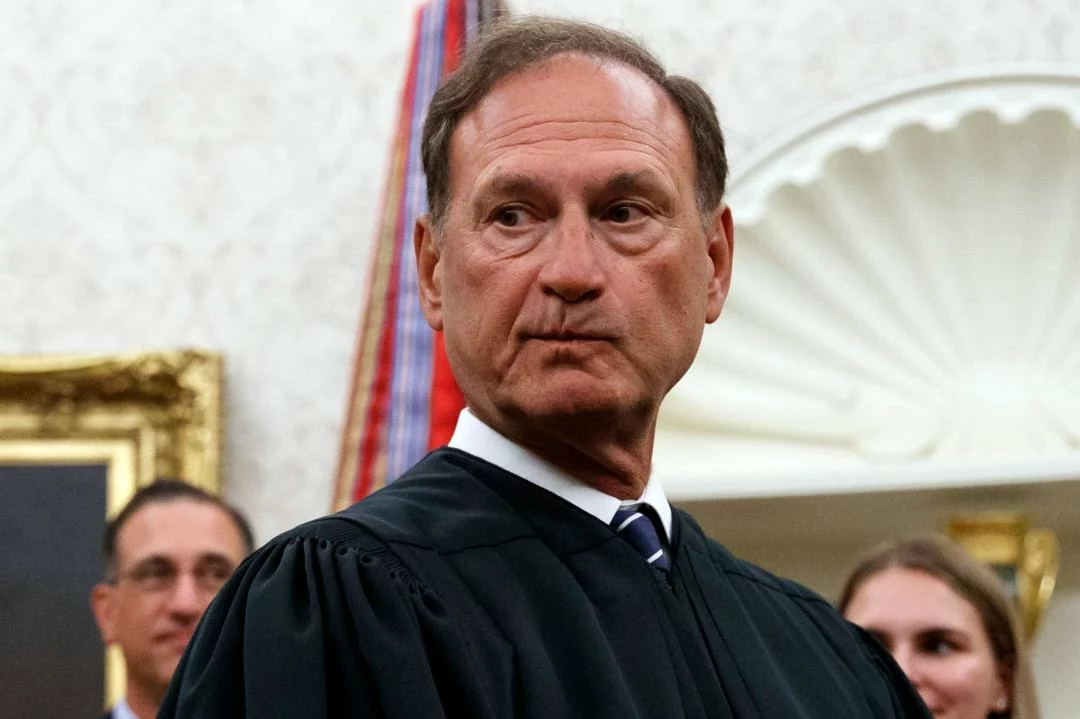 Supreme Court Justice Samuel Alito Staying for Another Term, Ending Speculation