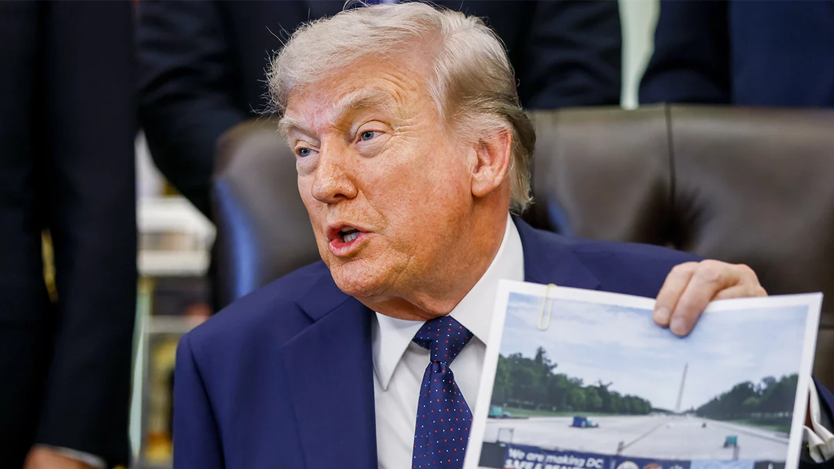 Trump Slams Pirro over pool case [titlebase]: A Reflecting Pool Vandalism Case Takes a Dramatic Turn